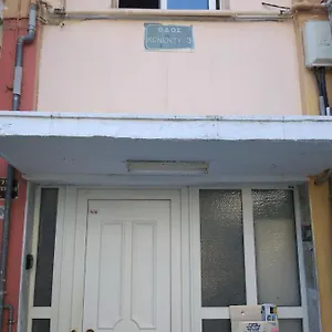 Bright Spacious Two-bedroom Salonic